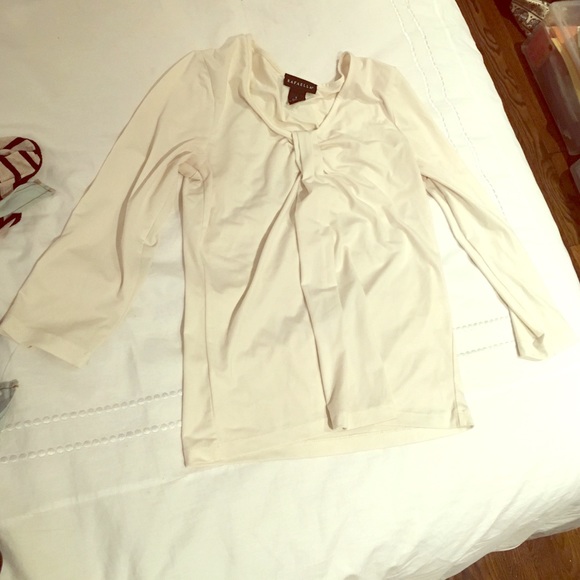 Long sleeve work top