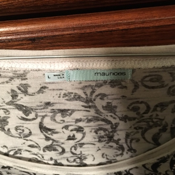 Maurices  women's top - Picture 2 of 4