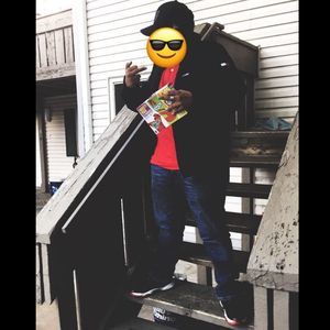 Meet your Posher, Alex