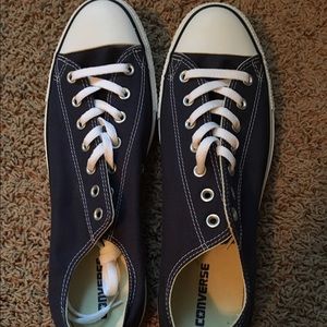 New size 13 blue men's Converse All Stars