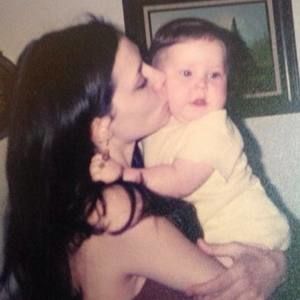 Meet your Posher, Lorie