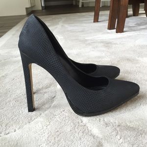 Rock Republic Heels