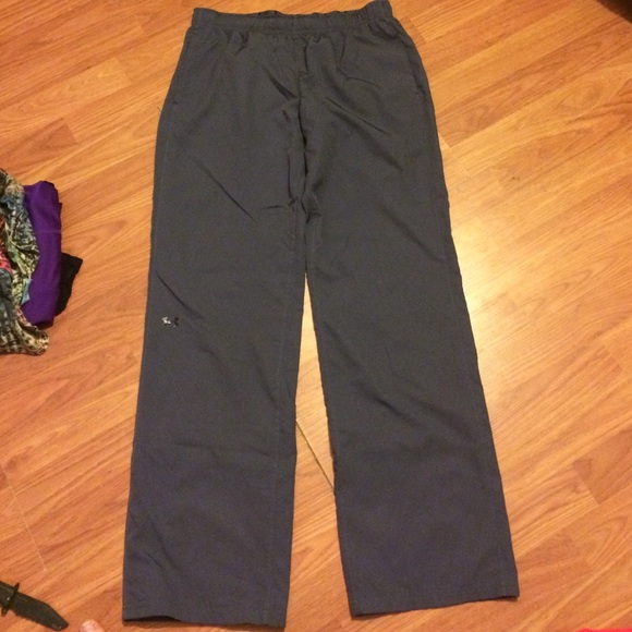 Under armor pants.