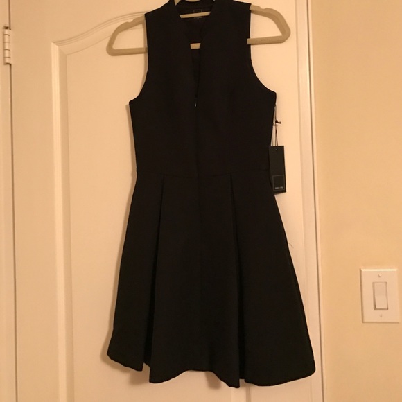 Dolce Vita Dresses & Skirts - NWT Dolce Vita Little Black Dress!
