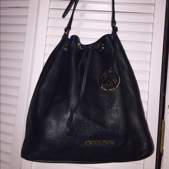 Black Michael Kors shoulder bag