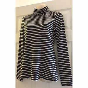 Express Black and White Turtleneck Size M