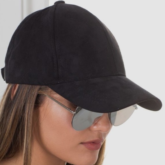 Zara Accessories - ✨Brand New Faux Suede Black Baseball Cap