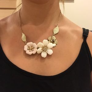 Floral necklace.