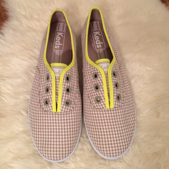 NEW Keds Rookie Gingham Sneaker in Beige