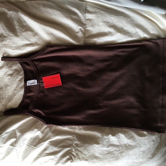 2 AMERICAN APPAREL TANK TOPS - Picture 2 of 4