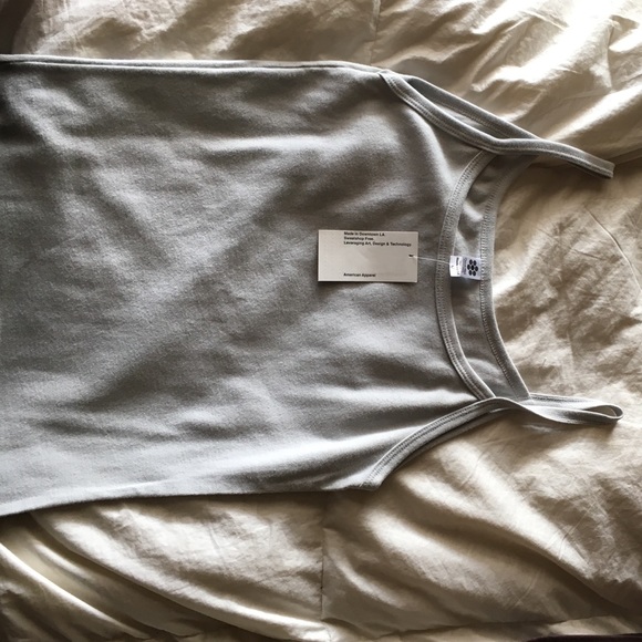 2 AMERICAN APPAREL TANK TOPS - Picture 3 of 4