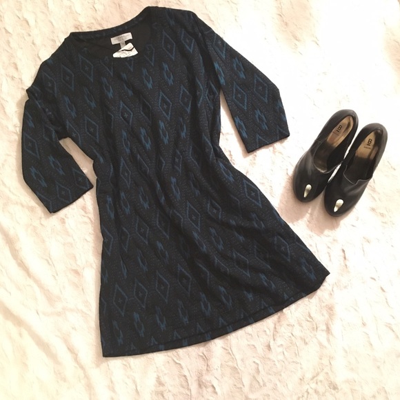 Zara Dresses & Skirts - NWT ZARA 👗 AZTEC SHIFT DRESS