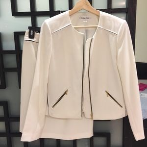 Calvin Klien skirt suit set