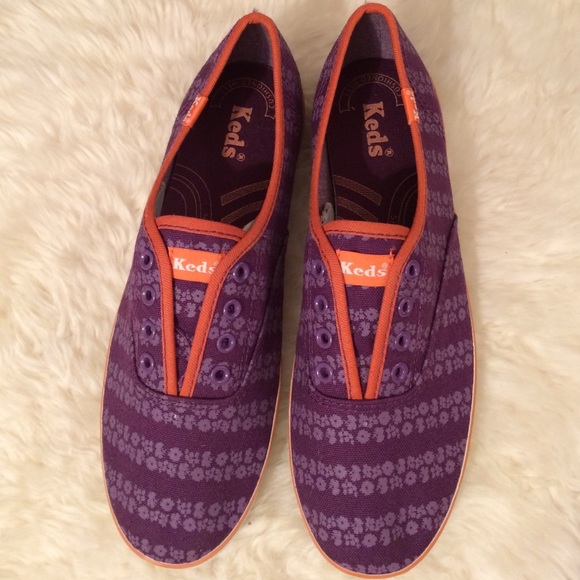 Never Worn Printed Twill Keds