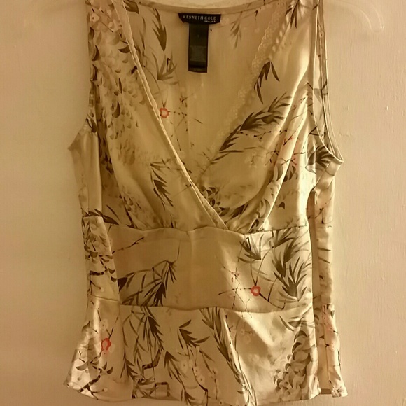 Kenneth Cole Floral Top