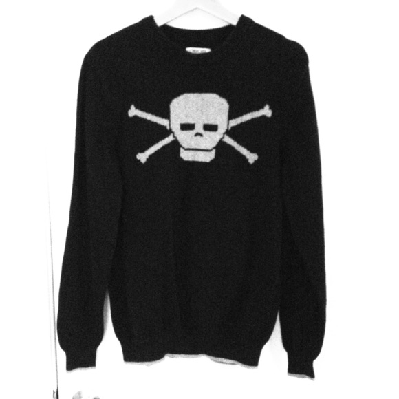 Cherokee Sweaters Cherokee Black Skull And Crossbones Sweater Poshmark