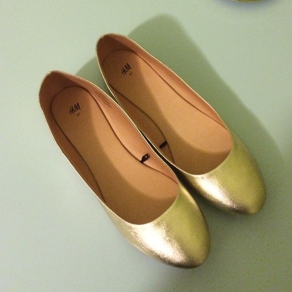 H&M Shoes - H&M Gold Flats- NWOT