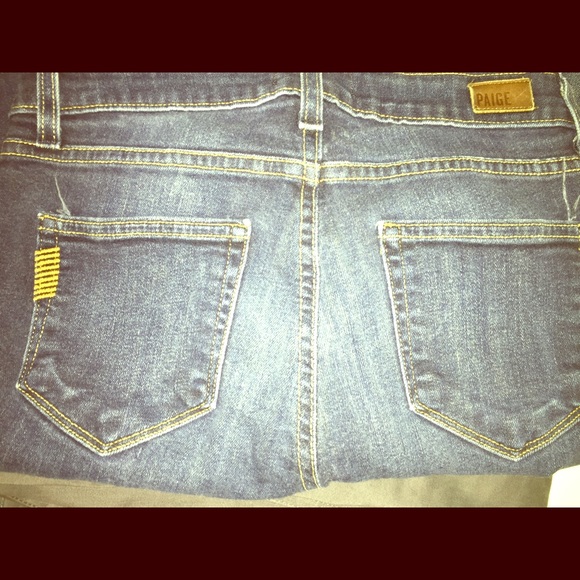 Paige stretch skinny jeans w/ ankle zipper