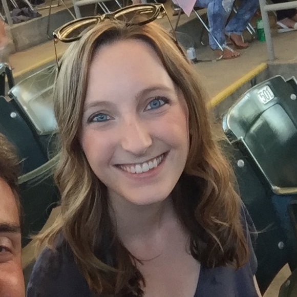 Meet your Posher, Julia - Picture 1 of 1