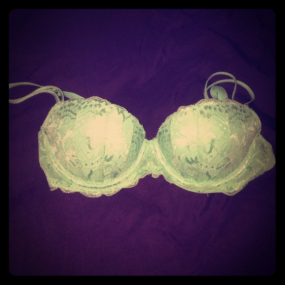 Victoria's Secret PINK 32B Push Up - Picture 1 of 1