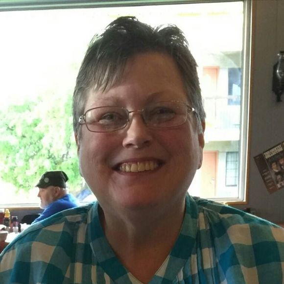 Meet your Posher, Renee - Picture 1 of 1