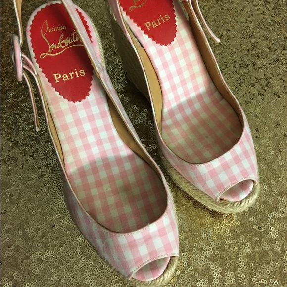 Louboutin super cute Pink wedges