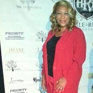 Meet your Posher, Sandra