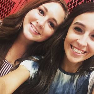 Meet your Posher, Ali