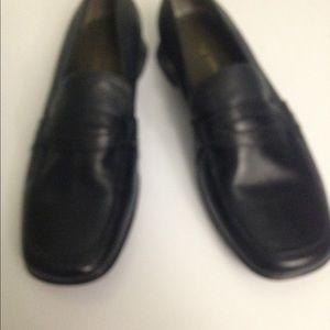 Easy spirit only wear once in excellent condition