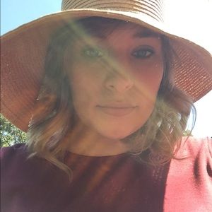 Meet your Posher, Bethany