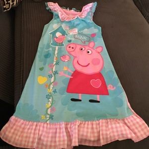 Peppa Pig nightgown