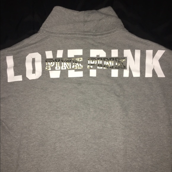 VS Pink Turtle Neck Sweatshirt - Picture 1 of 4