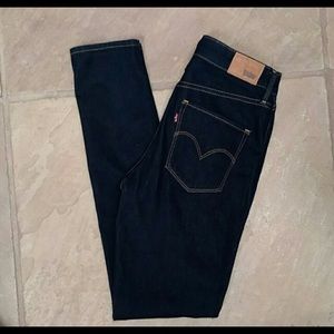 New Levi's Jeans