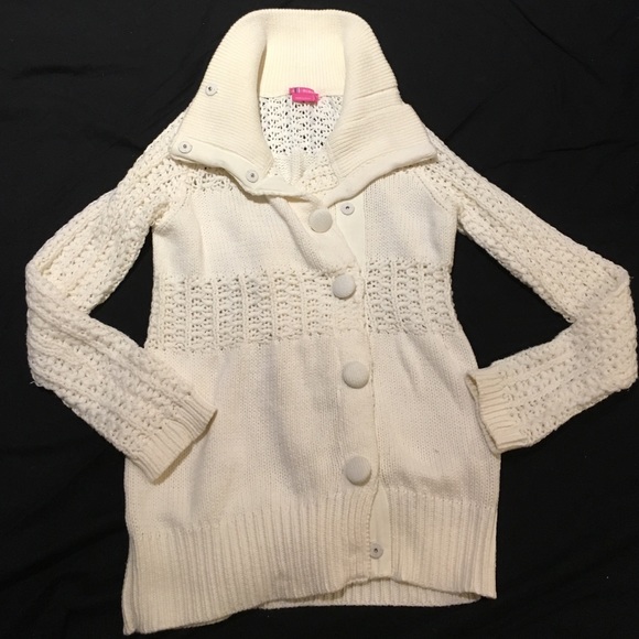 BCBG sweater