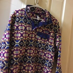 RARE Patterned Patagonia Snap-T Fleece