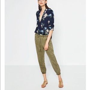 Zara Olive green capri joggers - hardly worn