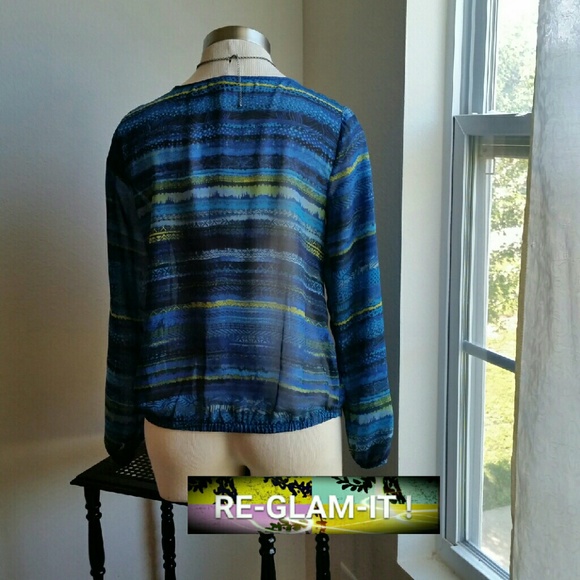 VALERIE STEVENS....BEAUTIFUL BLOUSE. - Picture 3 of 4