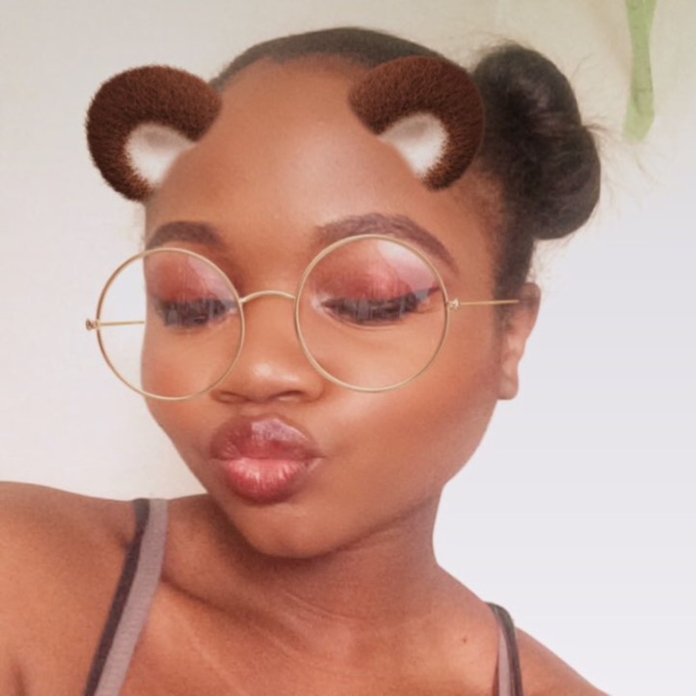 Meet your Posher, Janessa