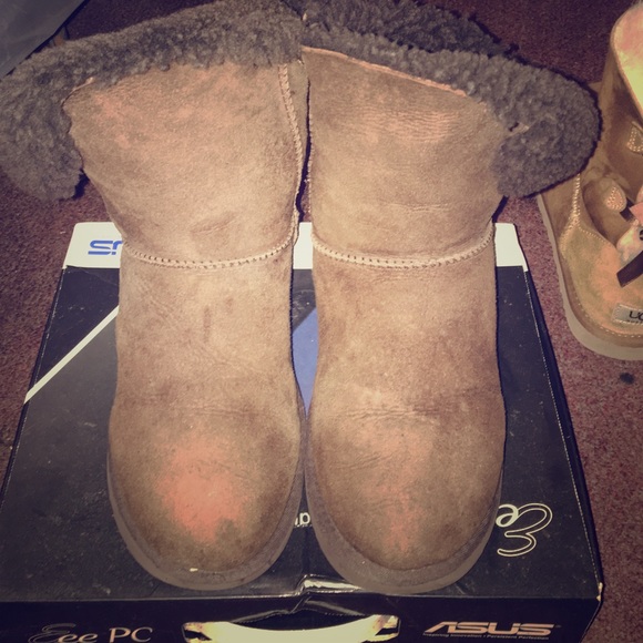 Women's Chocolate UGG Bailey Button