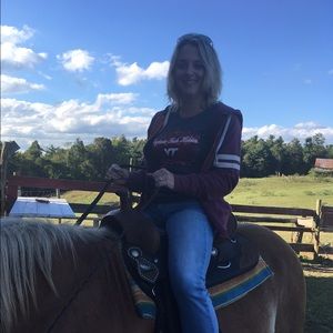 Meet your Posher, Tonya