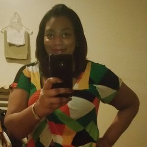 Meet your Posher, Stephanie