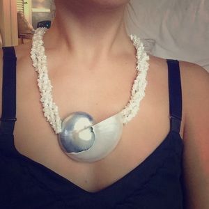 VINTAGE SHELL NECKLACE CHOKER URSULA MERMAID 24"