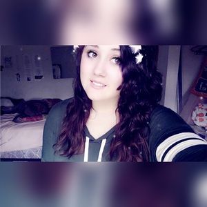 Meet your Posher, Savannah