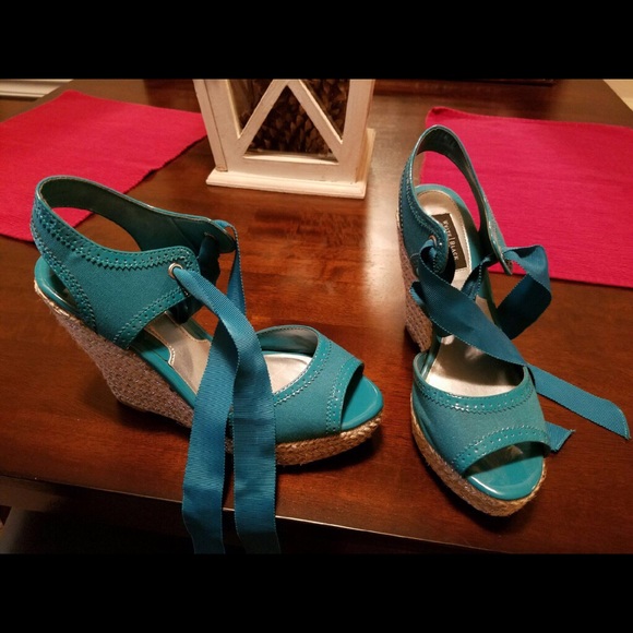 White House black market heels