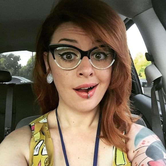 Meet your Posher, Amber