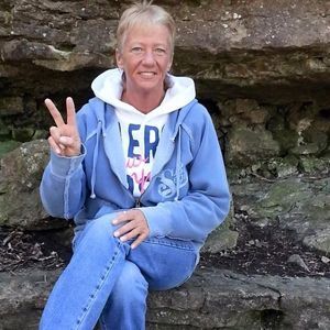 Meet your Posher, Brenda