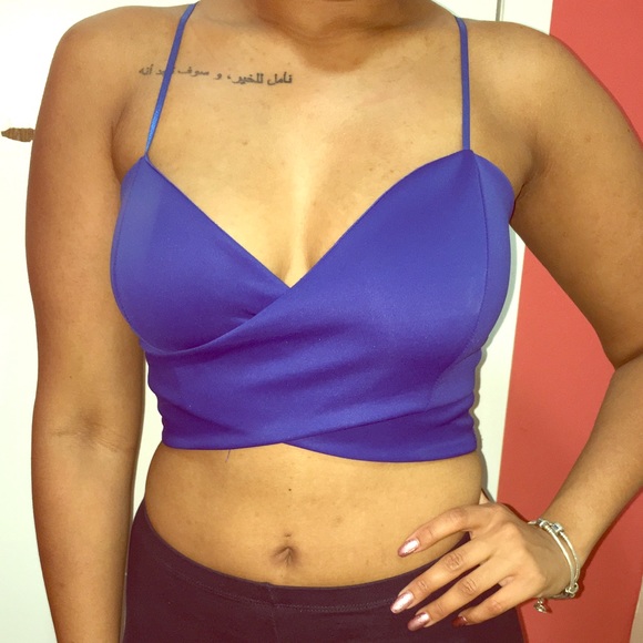 Crop Top.