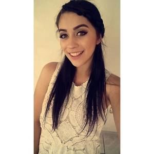 Meet your Posher, Stephany