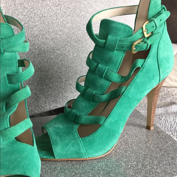 Rachel Roy shoes turquoise
