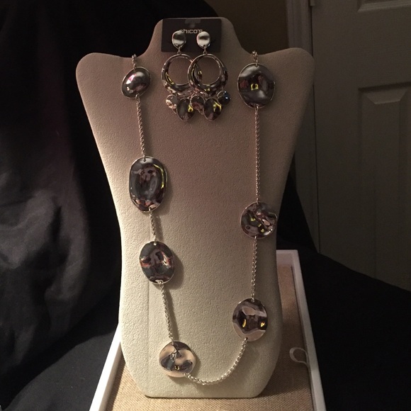 Chico's Set of Earrings and Necklace